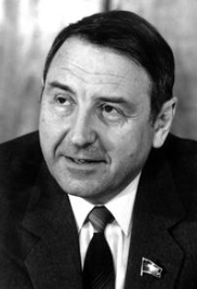 Олег Дмитриевич Бакланов